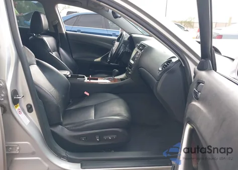 2008 Lexus Is from USA, damaged, VIN JTHBK262X82076878